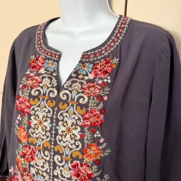 Savanna Jane Charcoal Gray Embroidered Tunic Top Size Large Boho Peasant Blouse - Picture 6 of 13